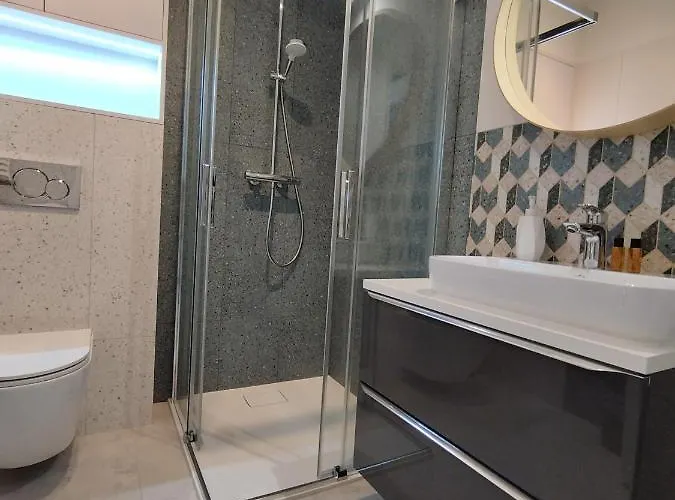 Mye - Piotrkowska 44 *